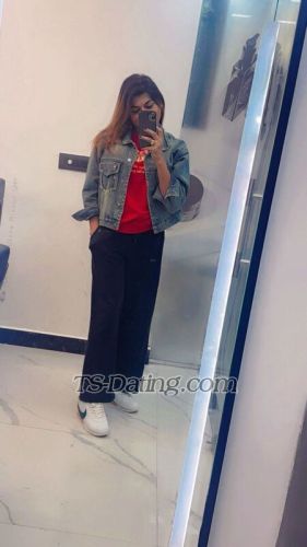 trans girl pinakisharma 7372537