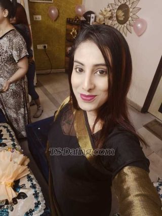 trans girl poojarana 2832773