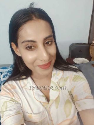 trans girl poojarana 2832786