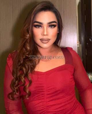 trans girl QishAdrianna 0116927