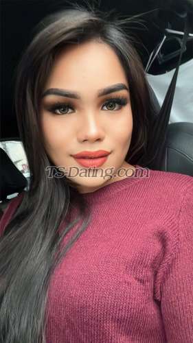 trans girl QishAdrianna 5100306