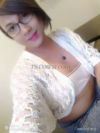 trans girl QueHuLaura 1064268