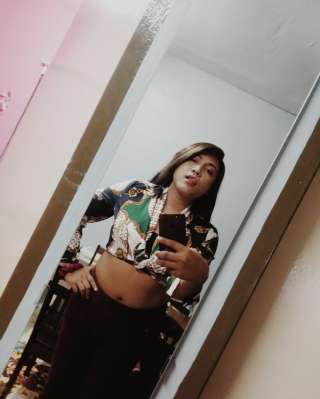 trans girl QueHuLaura 4778400