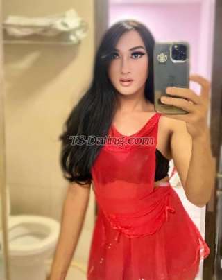 trans girl QueenBianca 9842817