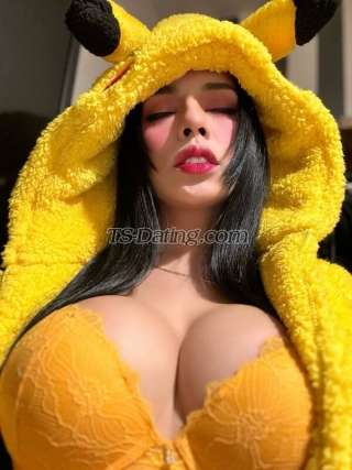 trans girl QueenGxxxx 6221955