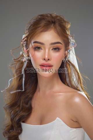 trans girl QueenIvy 8124060