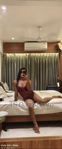 trans girl QueenNisha 8207989