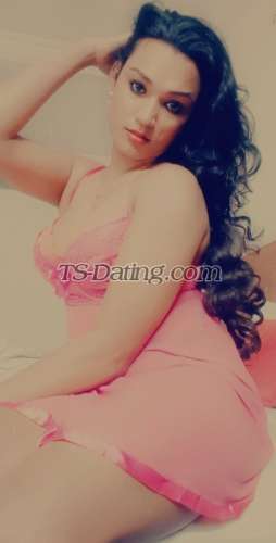 trans girl QueenSarah 2828394