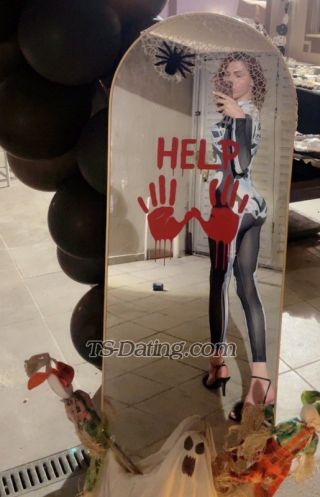 trans girl QueenSoso 1911456 trans girl QueenSoso 1911456