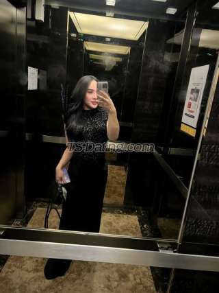 trans girl Queenkims 1072214