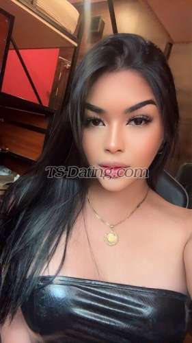 trans girl Queenleela 7243859