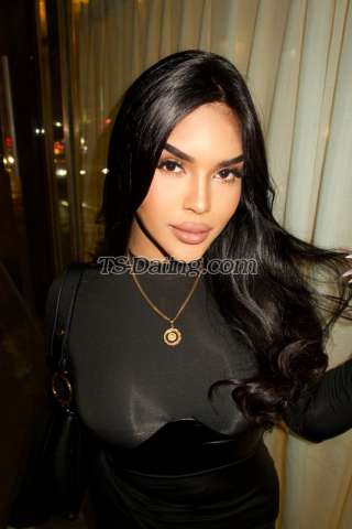 trans girl Queenleela 7334379