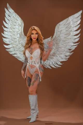 trans girl Queenmonica 4786040