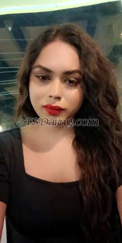 trans girl QueenofBed 0116959