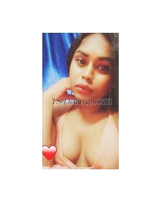 trans girl QueenofBed 9051099