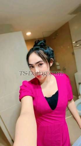 trans girl Queenzuidith 9834291