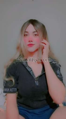 trans girl Queinnmona 2495405