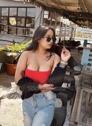 trans girl quirkyplum09 7185078