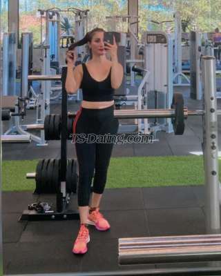 trans girl RAIZAH69 8303189