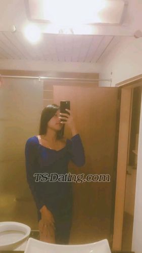 trans girl RIHANNAKHAN 6932947