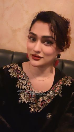 trans girl ROOHICD 0371795 trans girl ROOHICD 0371795