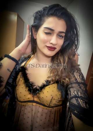 trans girl ROOHICD 1960313