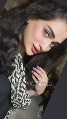 trans girl ROOHICD 9694170