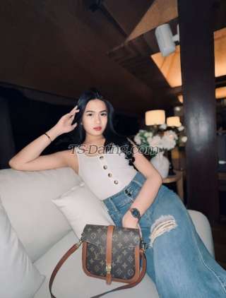 trans girl RachelLP 7660774