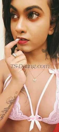 trans girl Radhika15 1439141