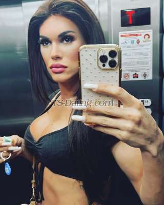 trans girl RafaelaFonta 4526295