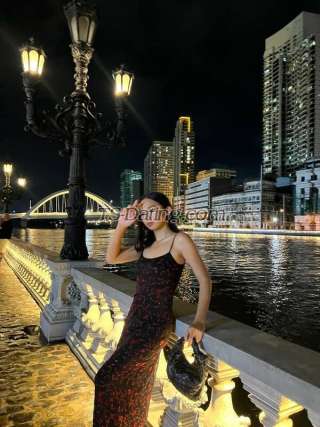 trans girl RaineTS 7388584