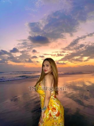 trans girl Raraamora97 4144027