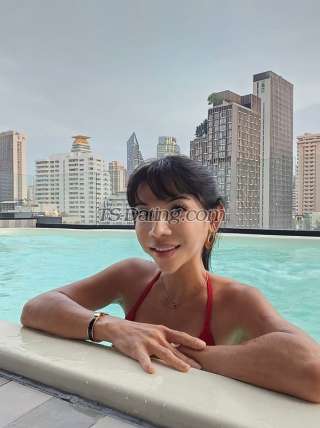 trans girl RayyaThai 3928086