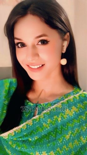 trans girl RealAnaira 3098091