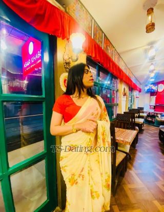 trans girl RealCayenat 5066072