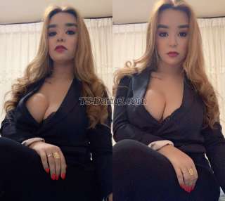 trans girl Rebecca1994u 9834876