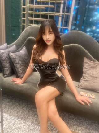 trans girl Reeya2019 3327591
