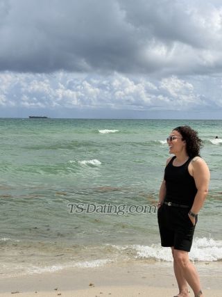 trans girl Renatina 5229400