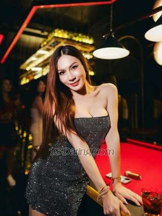 trans girl Renita 1871017