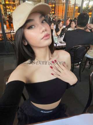 trans girl RenzPitt17 3802348