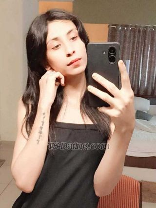 trans girl Reshi 4860185