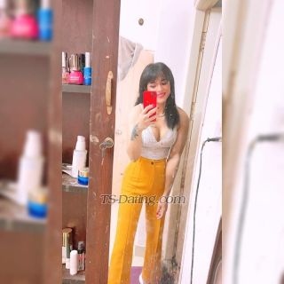 trans girl Ria1998 7557438