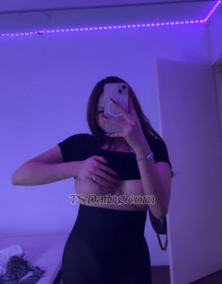 trans girl RianaBatrisy 9543792