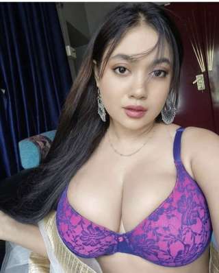trans girl Advika 9785362
