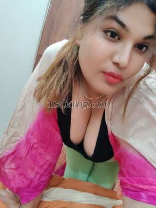 trans girl Riddhi6 9803167