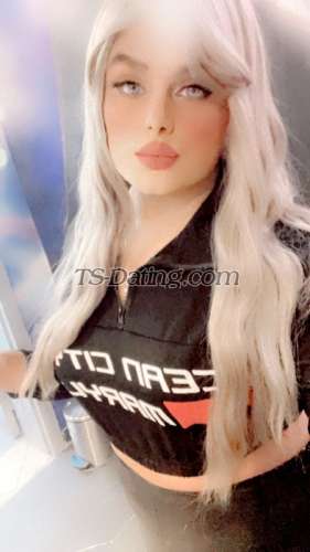 trans girl Rihaana 5260788