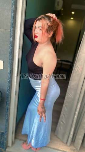 trans girl Rihanasingh 5599202