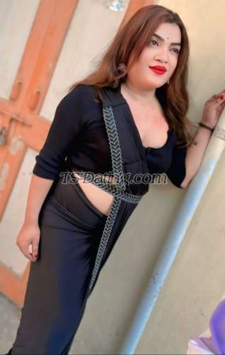 trans girl Rihanasingh 8100841