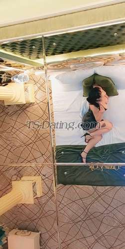 trans girl Rilakhalifa 5205730