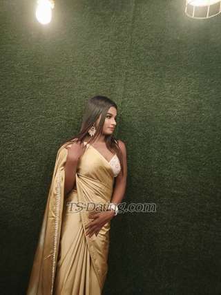 trans girl RishaRoy 1248215